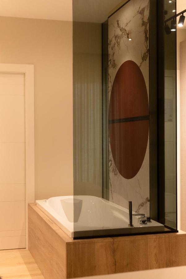 'Tabula Rasa Exclusive Rooms' Бари Екстериор снимка